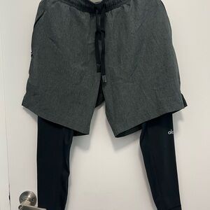 ALO Yoga Men’s Stability 2-in-1 Pant